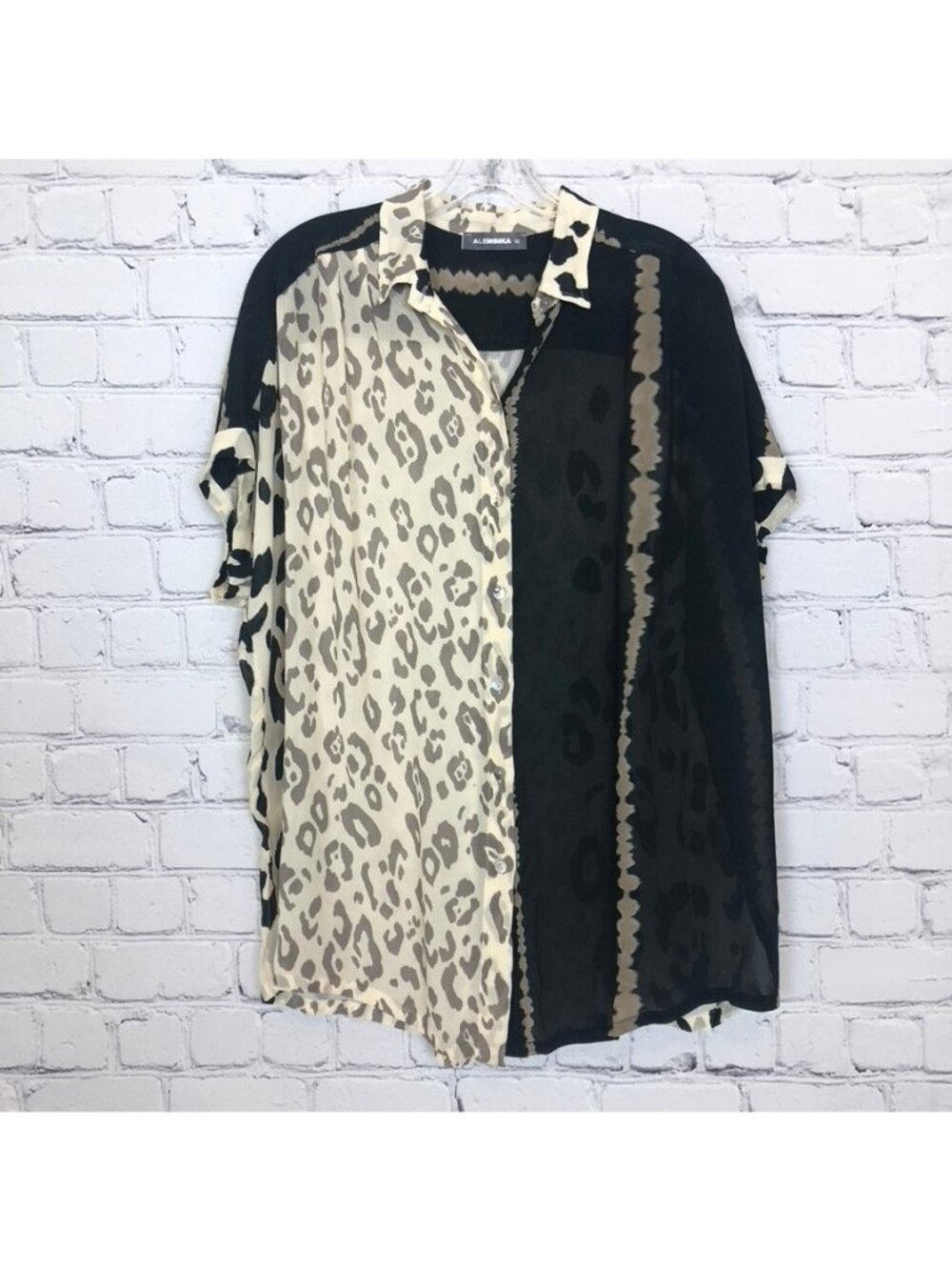 Alembika Georgette Crepe Leopard Print Buttondown Blouse Size XS